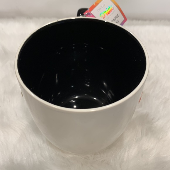EnVogue Pride Collection “Love is Love” Mug - Picture 3 of 7